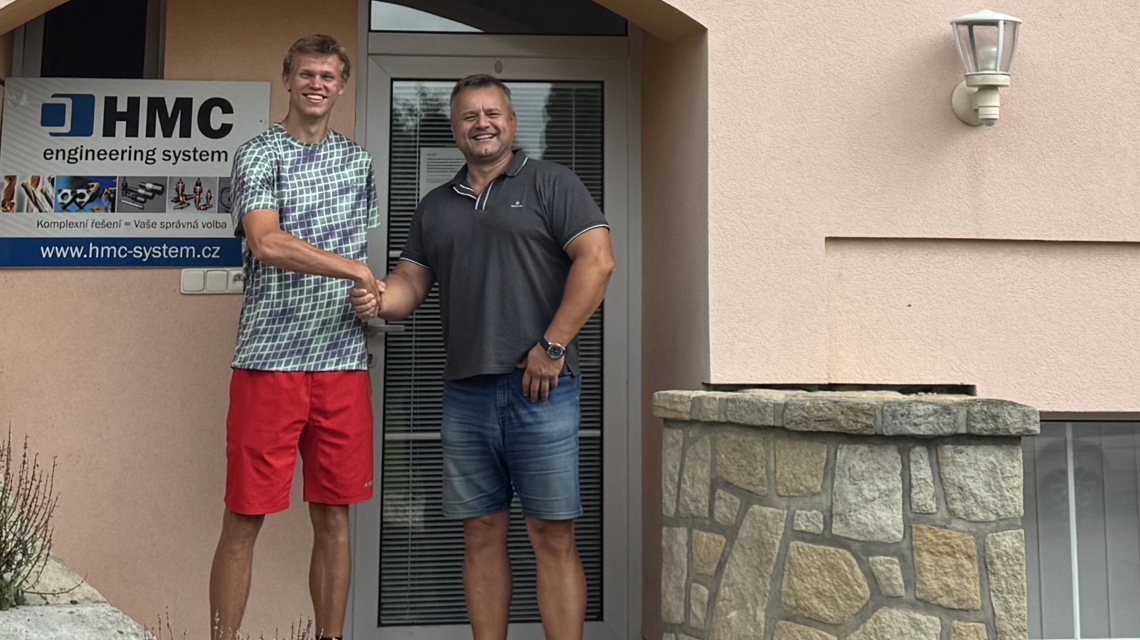 Sponzorujeme nadějného mladého tenistu Jana Klimase - zvětšit obrázek